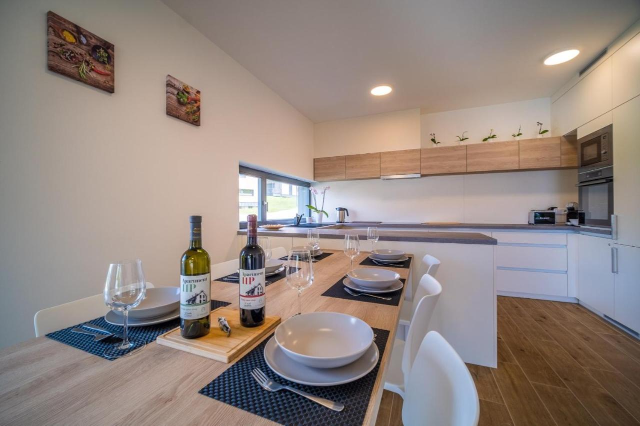Holiday House U Hajenky 11P Lipno Home ليبنو ناد فلتافو المظهر الخارجي الصورة