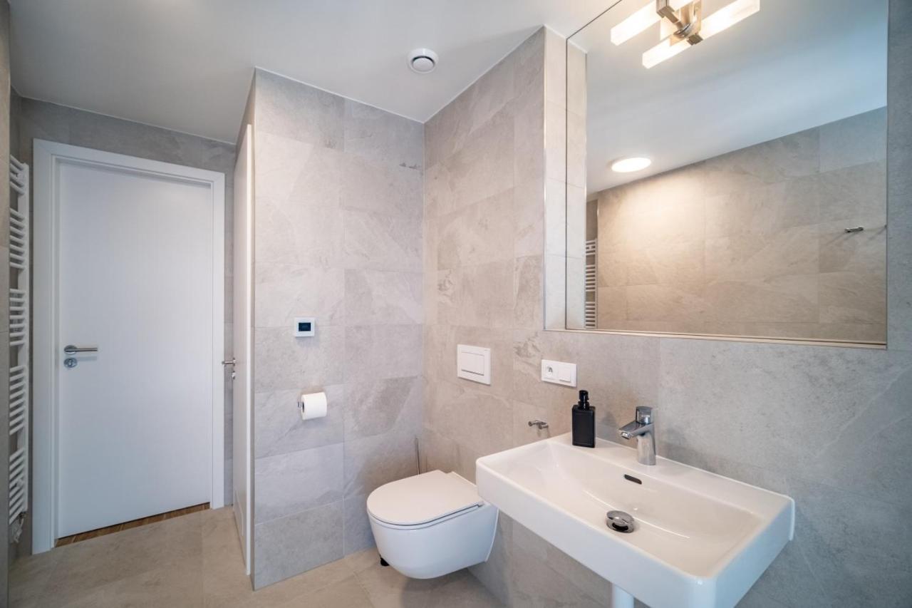 Holiday House U Hajenky 11P Lipno Home ليبنو ناد فلتافو المظهر الخارجي الصورة