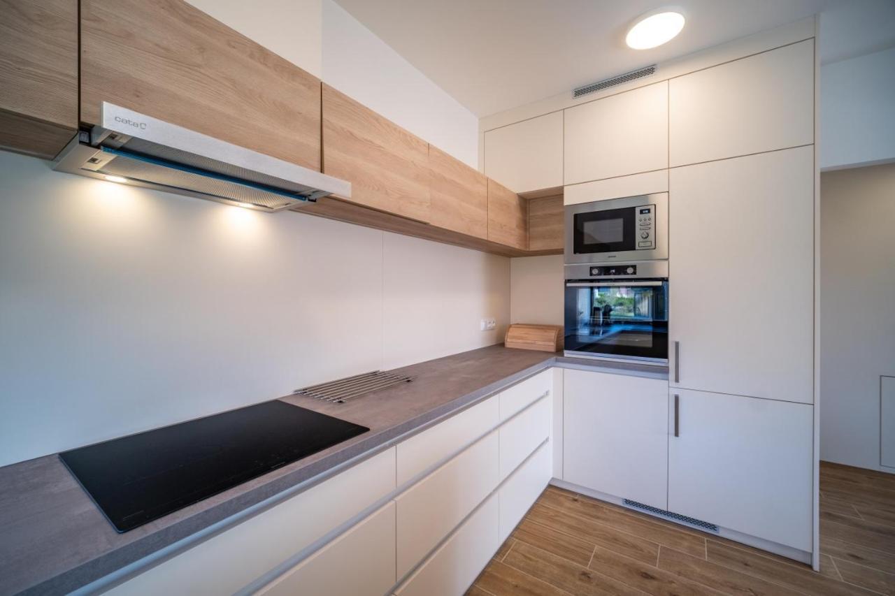 Holiday House U Hajenky 11P Lipno Home ليبنو ناد فلتافو المظهر الخارجي الصورة