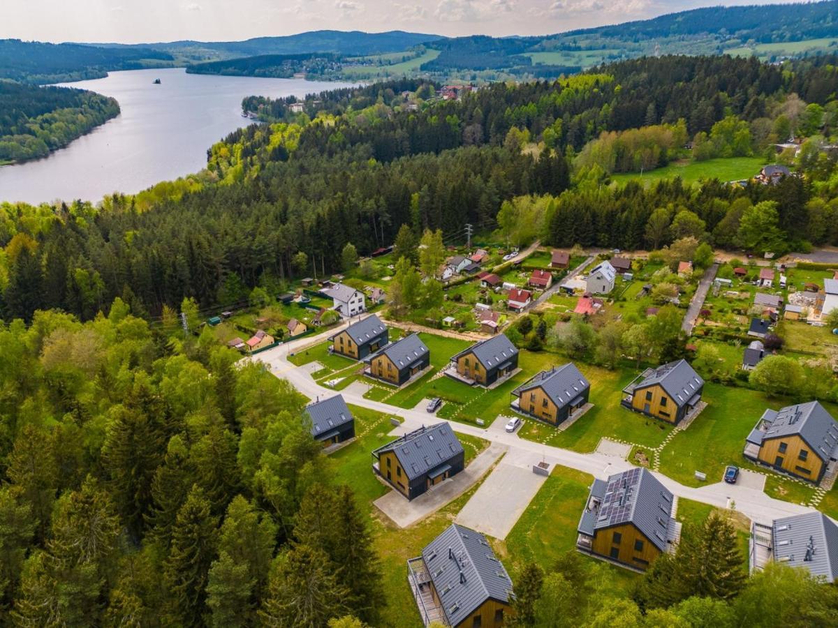 Holiday House U Hajenky 11P Lipno Home ليبنو ناد فلتافو المظهر الخارجي الصورة