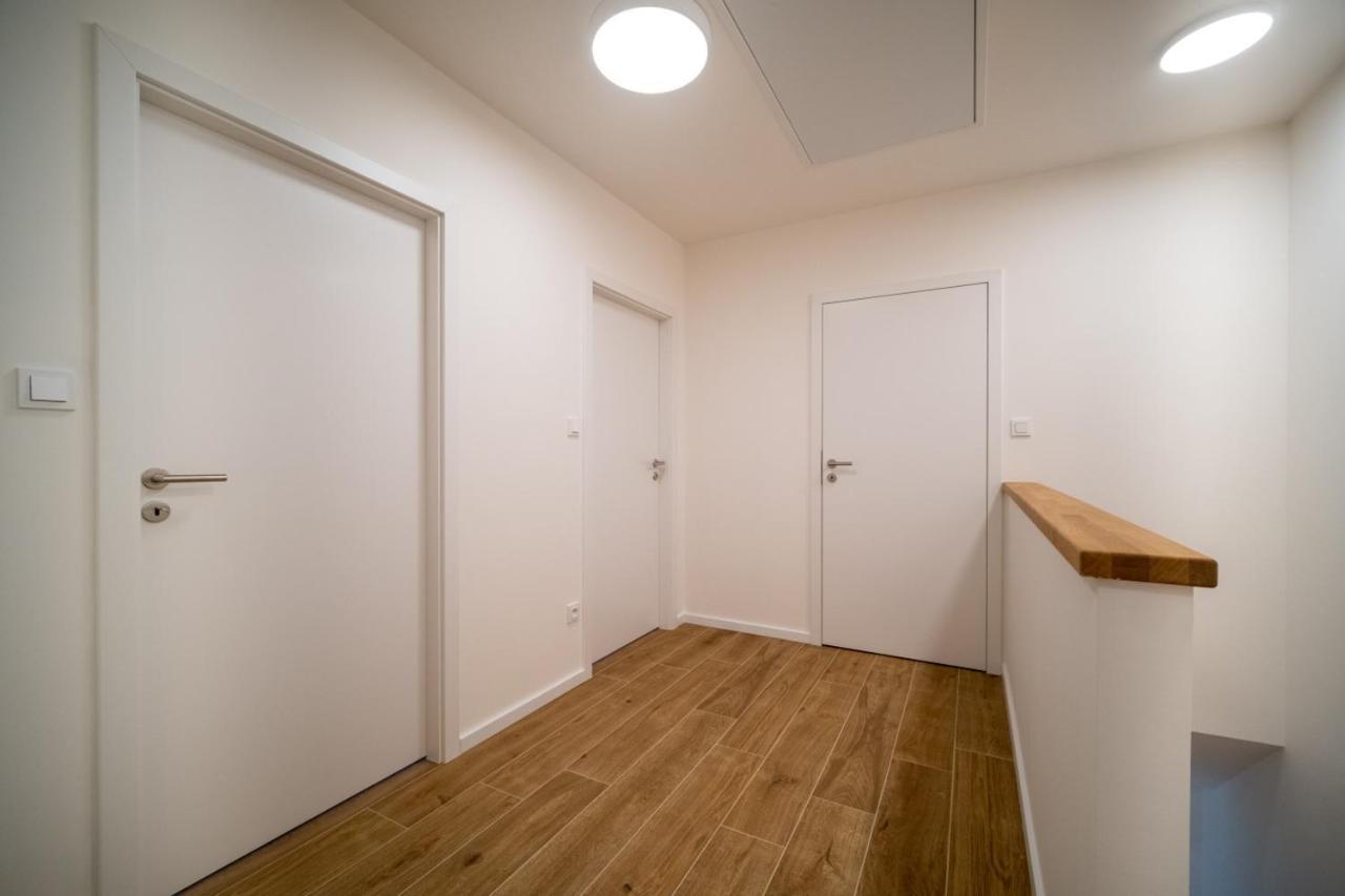 Holiday House U Hajenky 11P Lipno Home ليبنو ناد فلتافو المظهر الخارجي الصورة